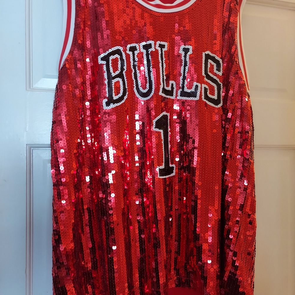 Ladies 1 size Chicago bulls sequins jersey #1
